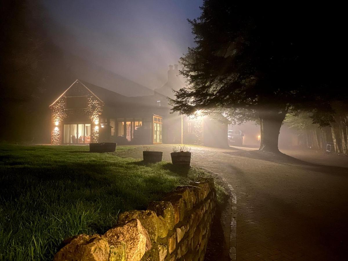 Acorns Old Farm Hotel Felton  Kültér fotó